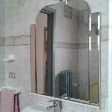 Apartment Ampio Con Vista Mare